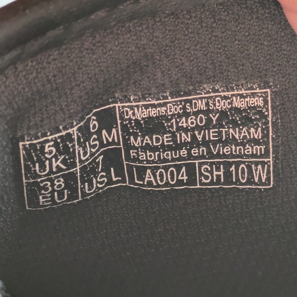 Dr. Martens 1460 Y White Lace Up Boots With Zipper. Size 7 Women, 6 Men. - Picture 12 of 12